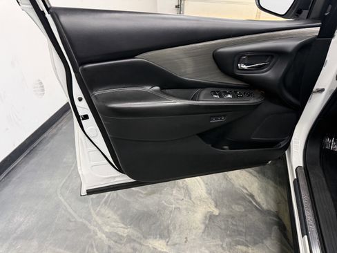 Used 2017 Nissan Murano Platinum AWD/4WD image 9