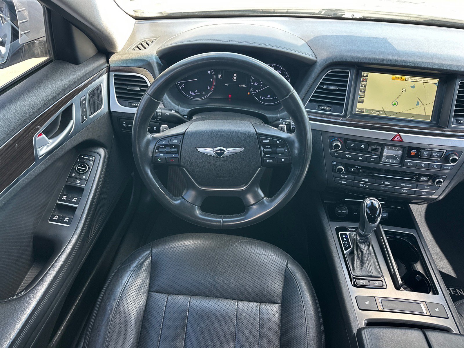 Used 2017 Genesis G80 3.8 RWD image 8