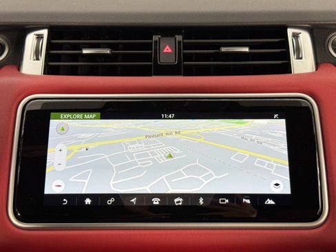 Used 2021 Land Rover Range Rover Sport HST image 27