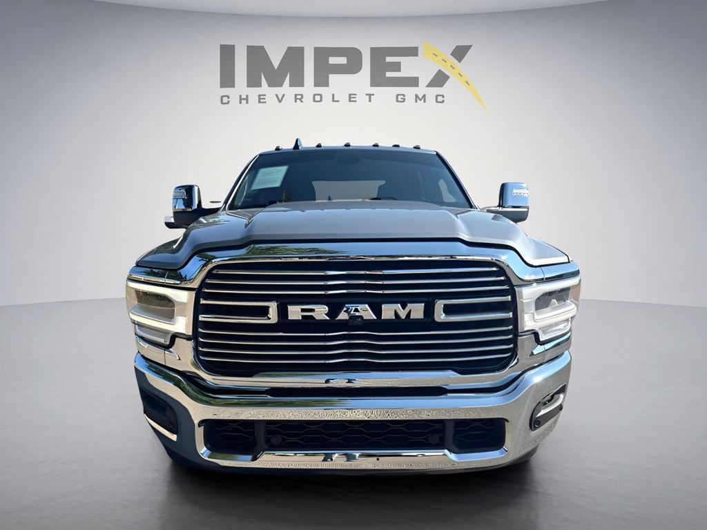Used 2024 RAM 3500 Laramie w/ Towing Technology Group AWD/4WD image 8