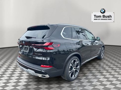 New 2026 BMW X5 xDrive50e w/ Premium Package image 5