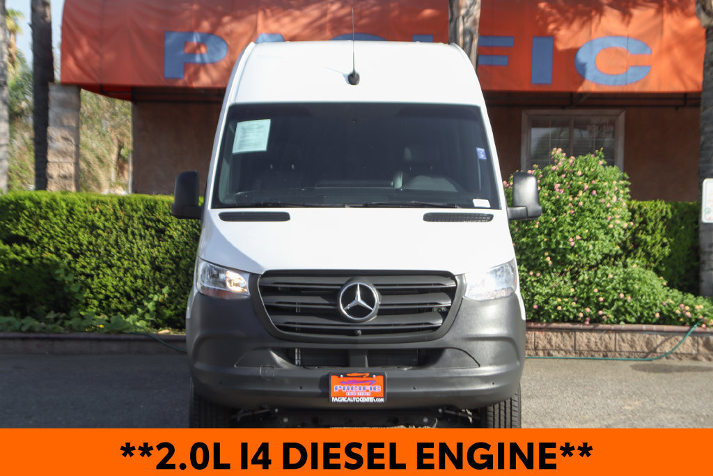 Used 2023 Mercedes-Benz Sprinter 2500 w/ Acoustic Package image 3