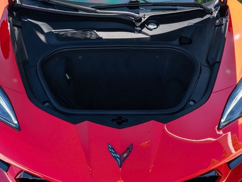 Used 2020 Chevrolet Corvette Stingray Preferred Cpe w/ 2LT Preferred Equipment Group RWD image 16