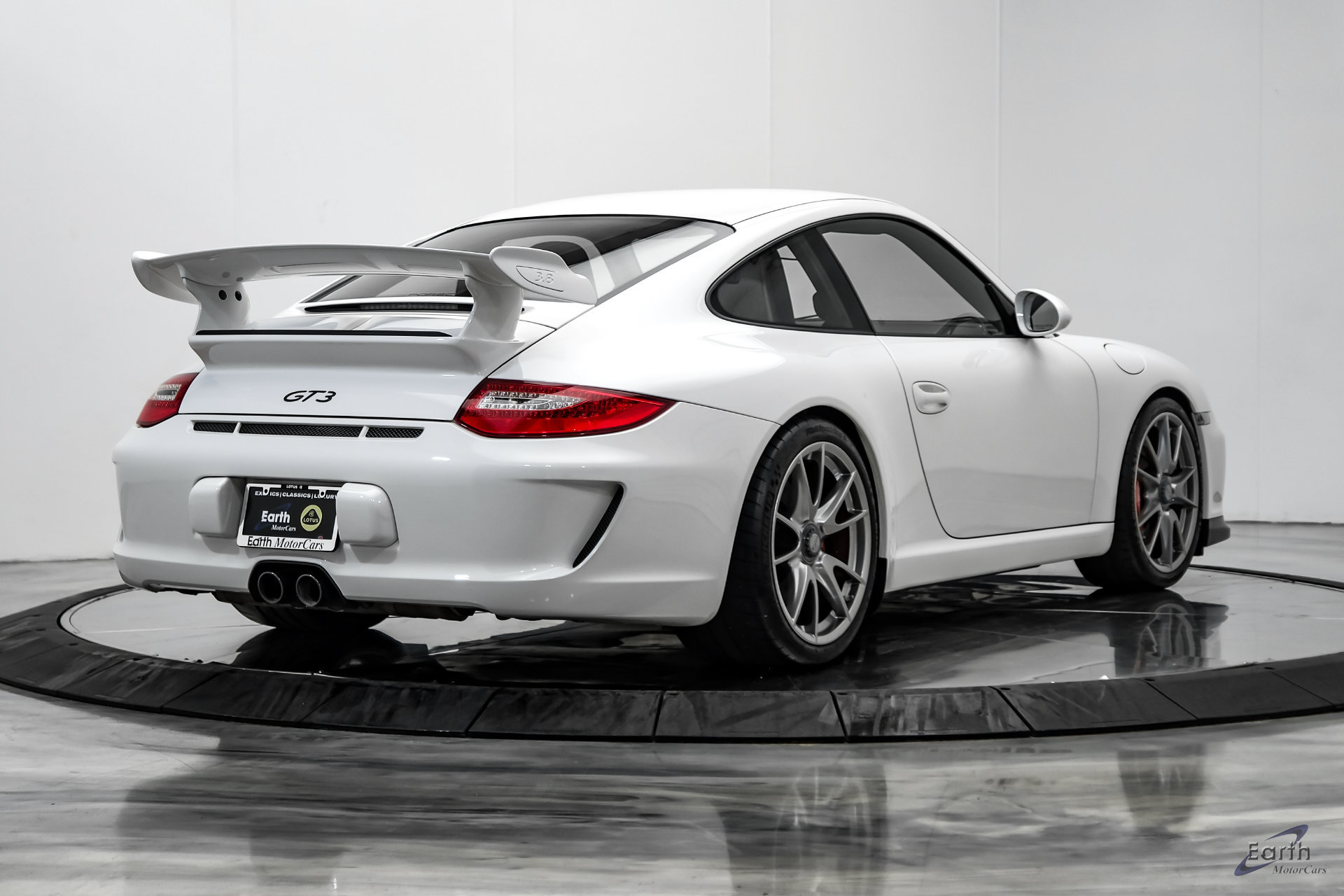 Used 2010 Porsche 911 GT3 RWD image 21