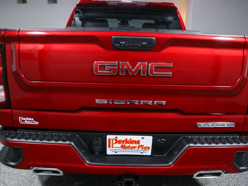 Used 2023 GMC Sierra 1500 Elevation AWD/4WD image 8