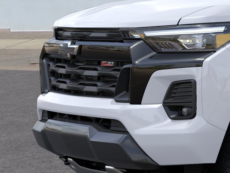 New 2026 Chevrolet Colorado Z71 w/ Midnight Edition AWD/4WD image 13