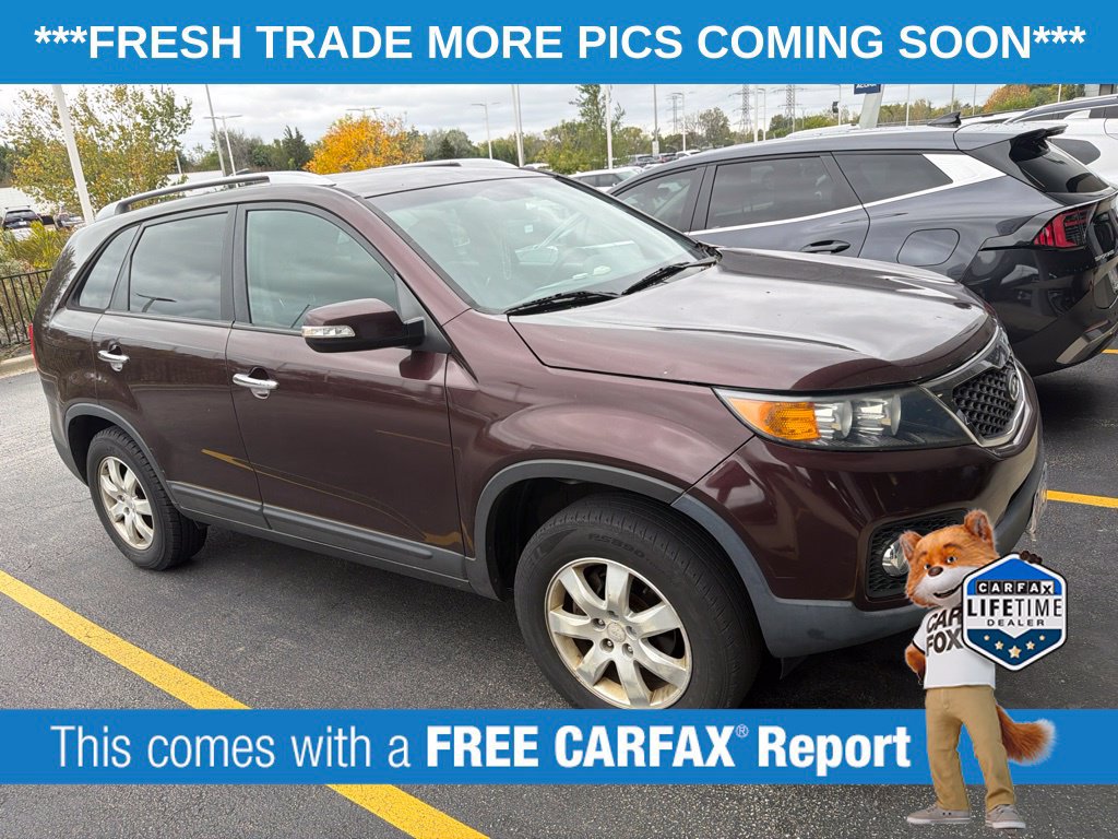 Used 2011 Kia Sorento 2WD w/ Convenience Pkg image 3