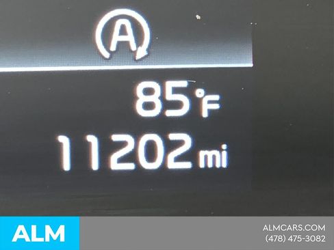 Used 2025 Kia Soul LX w/ LX Technology Package FWD image 24