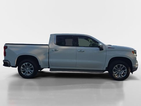 Used 2025 Chevrolet Silverado 1500 LTZ w/ LTZ Premium Package AWD/4WD image 6
