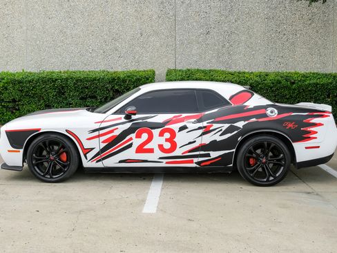 Used 2021 Dodge Challenger R/T image 10