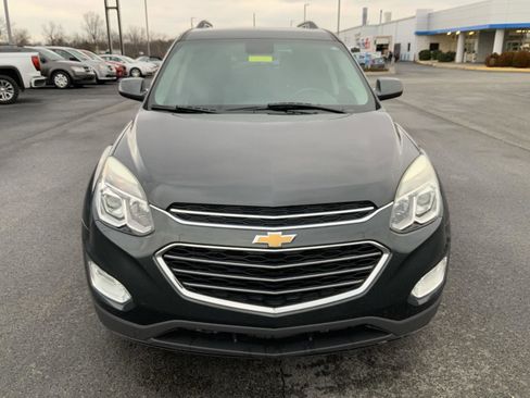 Used 2017 Chevrolet Equinox LT w/ Convenience Package image 3