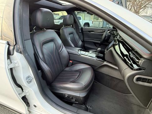 Used 2018 Maserati Quattroporte S image 10
