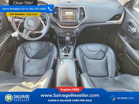 Used 2014 Jeep Cherokee Limited w/ Luxury Group FWD image 11