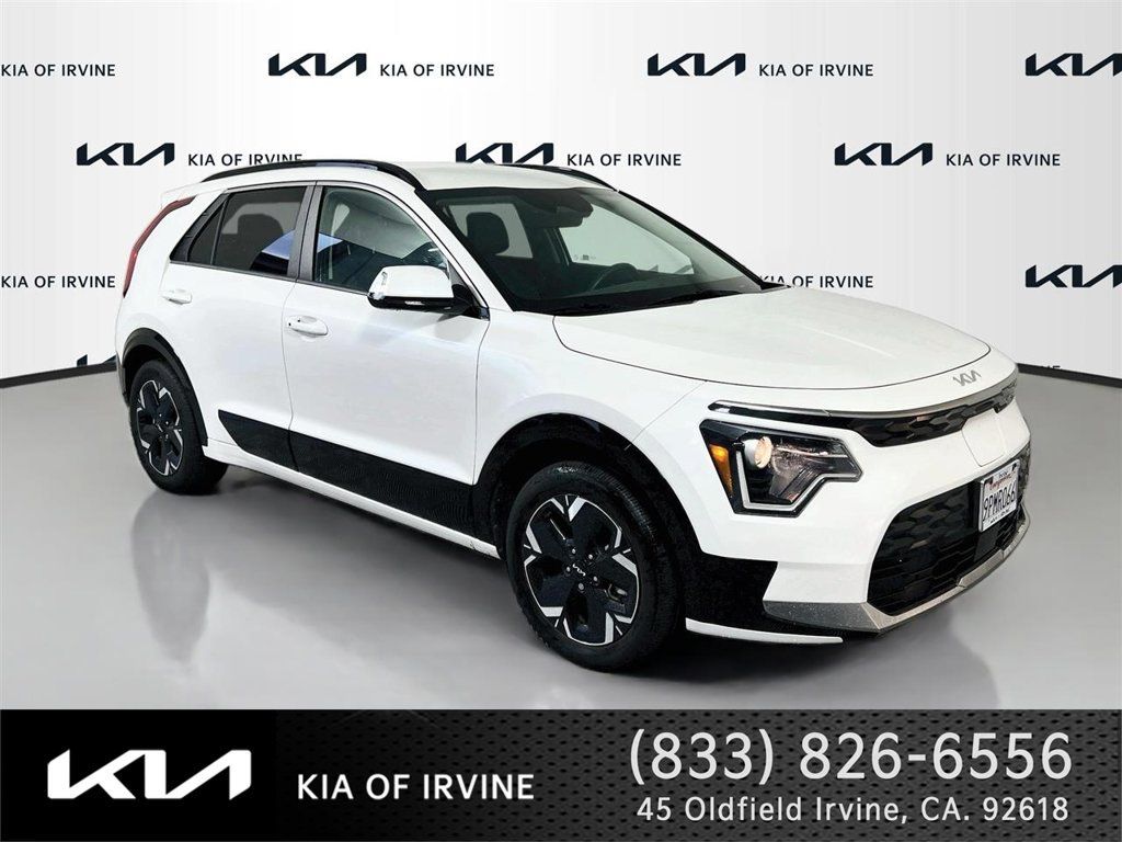 Certified 2024 Kia Niro Wind FWD image 1