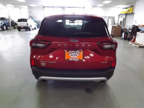 Certified 2023 Ford Escape Platinum AWD/4WD image 4