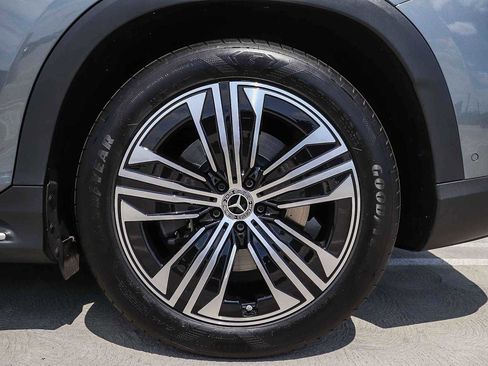 Used 2023 Mercedes-Benz EQS 450+ SUV image 13