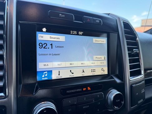 Used 2016 Ford F150 Platinum w/ Equipment Group 701A Luxury image 38