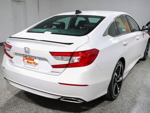 Used 2022 Honda Accord Sport image 7