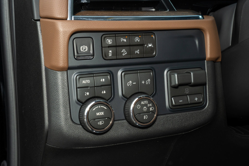 New 2026 Chevrolet Tahoe High Country AWD/4WD image 34