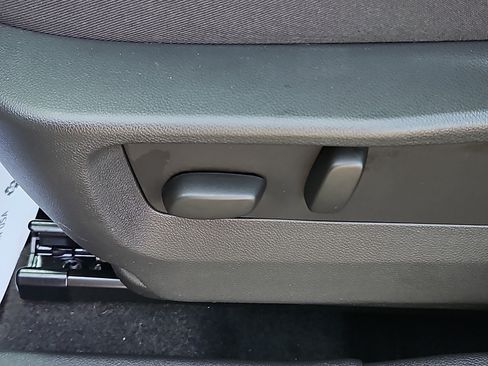 Used 2023 Buick Envision Essence w/ Sport Touring Package AWD/4WD image 26