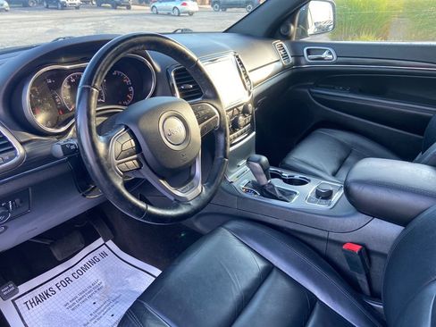 Used 2021 Jeep Grand Cherokee Limited image 16