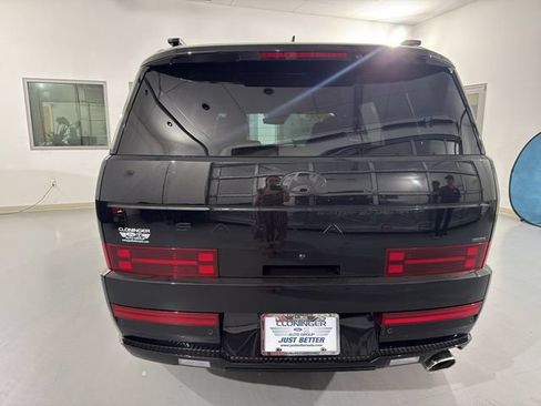 Used 2025 Hyundai Santa Fe Calligraphy AWD/4WD image 7