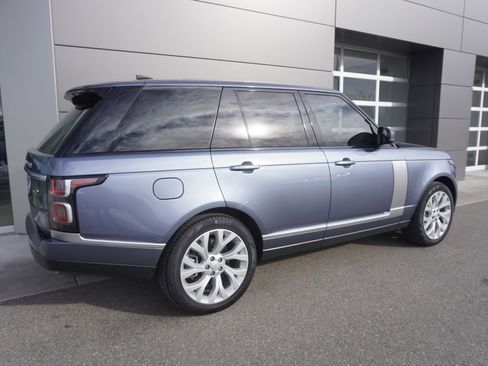 Used 2021 Land Rover Range Rover Westminster Edition image 4