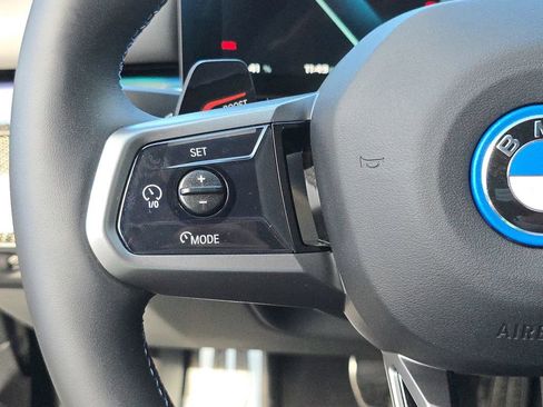 Used 2025 BMW i5 M60 w/ Executive Package image 24