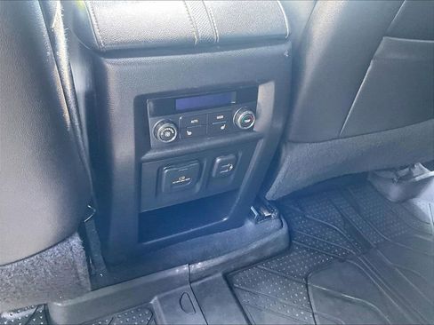 Used 2023 Chevrolet Traverse Premier w/ Redline Edition AWD/4WD image 29