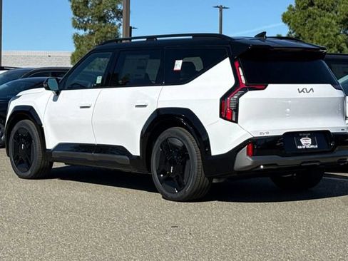 New 2026 Kia EV9 GT-Line AWD/4WD image 7