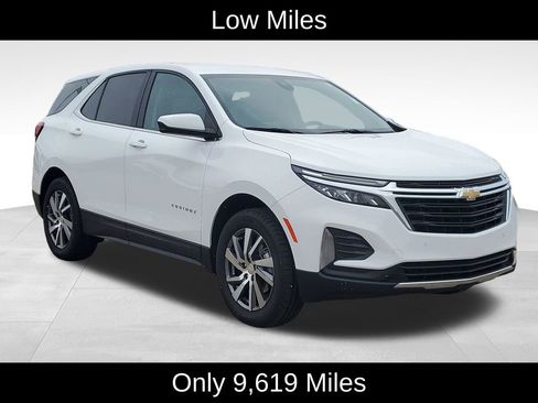 Certified 2023 Chevrolet Equinox LT image 2