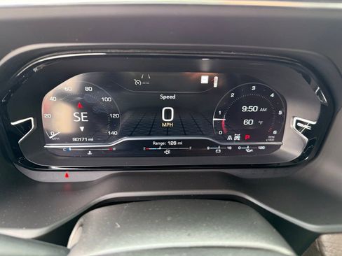 Used 2022 GMC Yukon XL Denali image 31