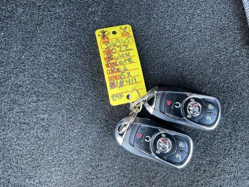 Used 2022 Buick Encore GX Select image 22