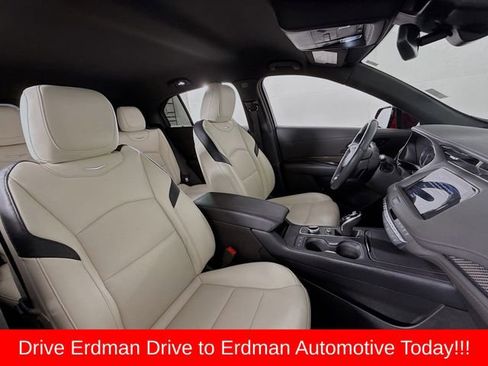 Used 2023 Cadillac XT4 Sport image 27