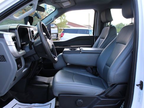 Used 2025 Ford F350 XL AWD/4WD image 19