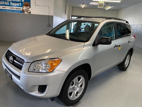 Used 2010 Toyota RAV4 2WD image 3