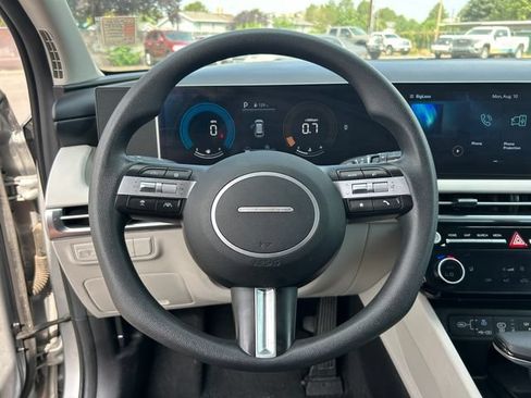 Used 2025 Hyundai Tucson SEL FWD image 22