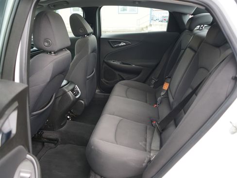 Used 2022 Chevrolet Malibu LT image 23