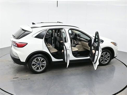 Used 2020 Ford Escape SEL image 46