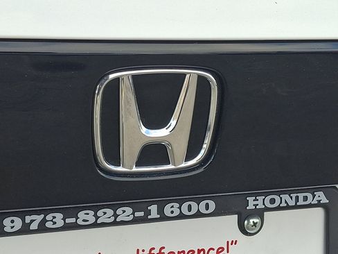 Certified 2025 Honda Accord LX image 31