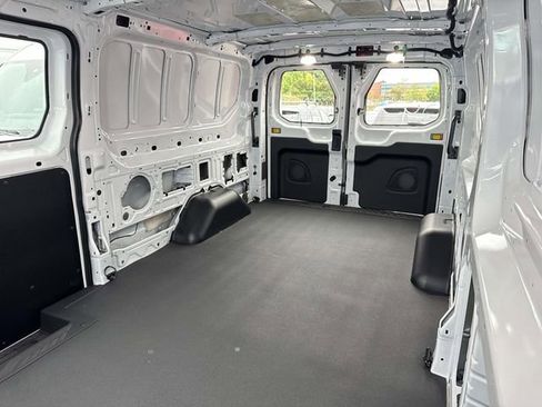 New 2025 Ford Transit 250 Low Roof RWD image 5