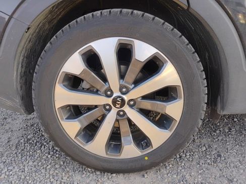 Used 2021 Kia Telluride EX w/ EX Premium Package image 16