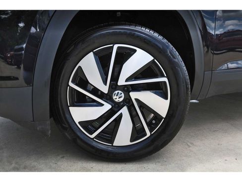 Used 2026 Volkswagen Atlas SE AWD/4WD image 30