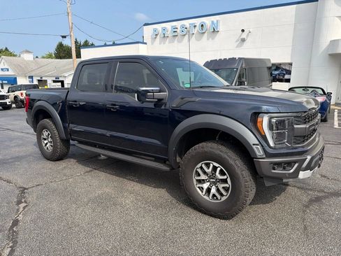 Used 2022 Ford F150 Raptor w/ Equipment Group 801A High AWD/4WD image 2