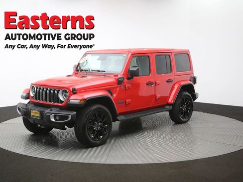 Used 2025 Jeep Wrangler Unlimited Sahara image 54