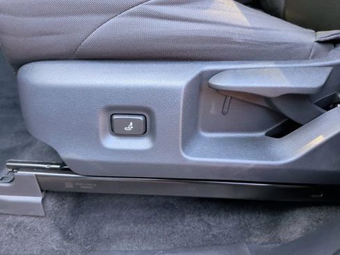 Used 2026 Toyota Tacoma SR5 RWD image 12