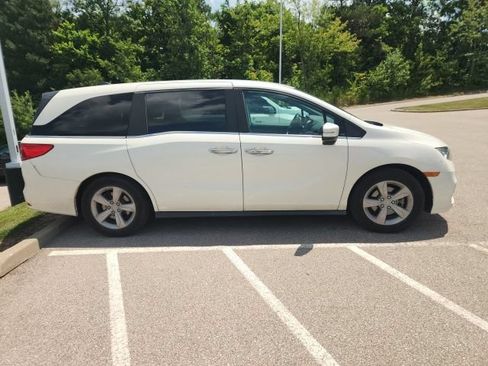Used 2019 Honda Odyssey EX-L image 3