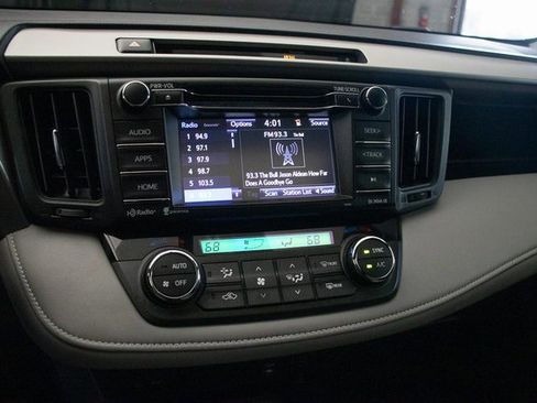 Used 2016 Toyota RAV4 XLE image 32