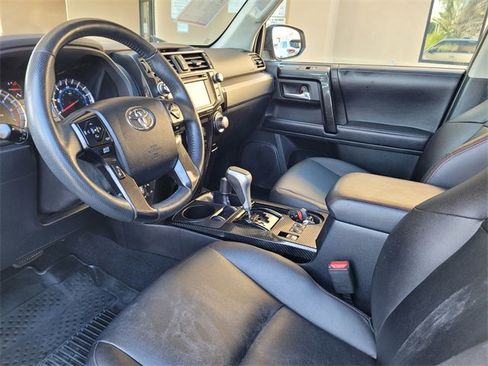 Certified 2018 Toyota 4Runner TRD Off-Road Premium image 12