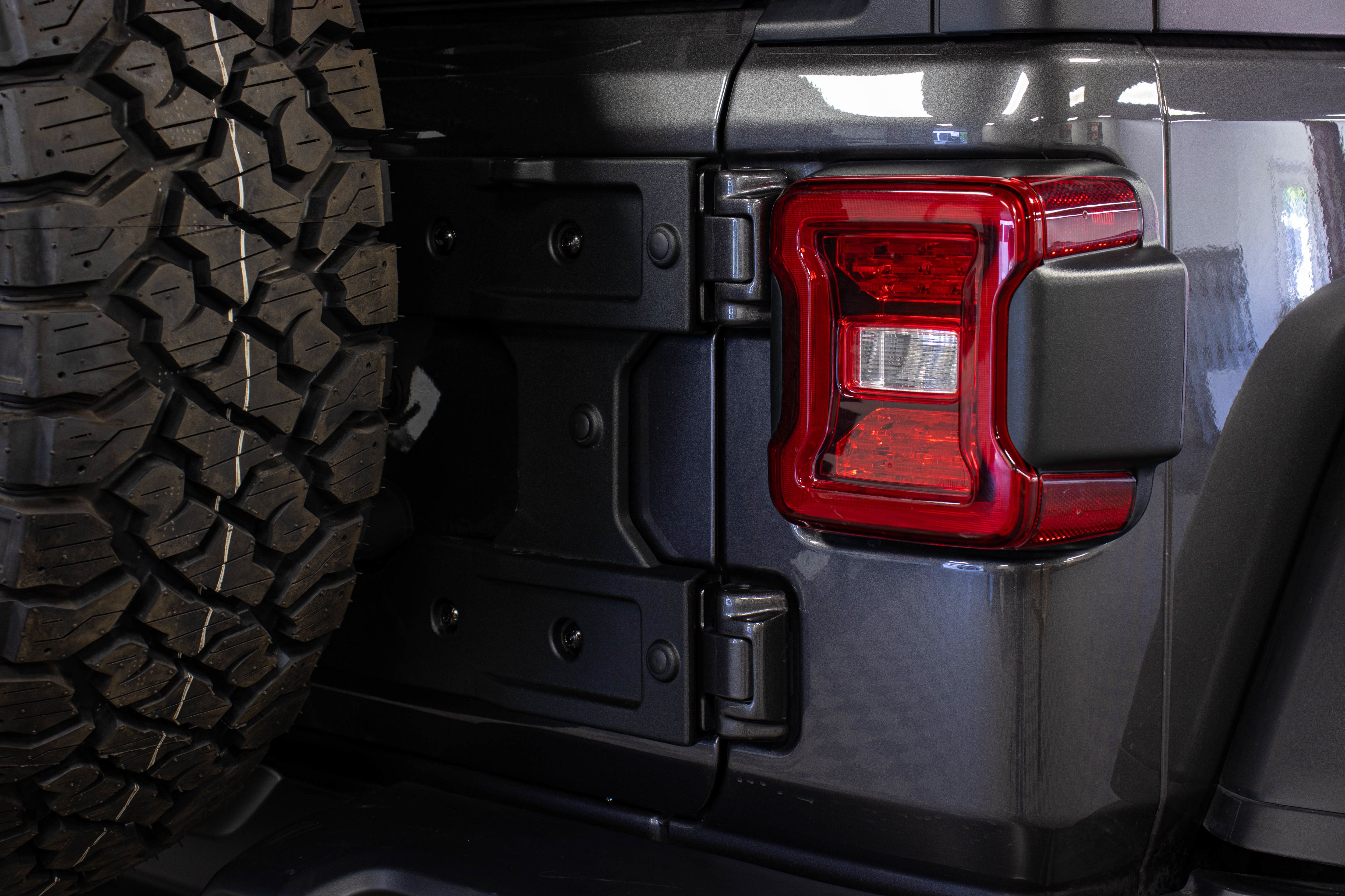 Used 2026 Jeep Wrangler Unlimited Rubicon AWD/4WD image 13